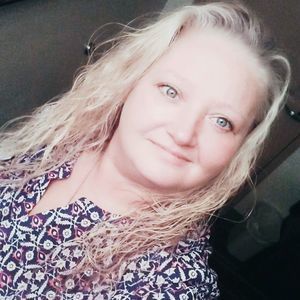 Meet your Posher, Vicky